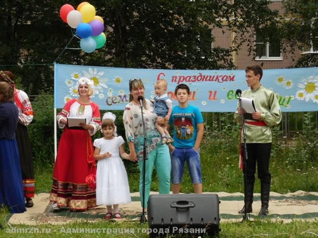 Муниципальный центр дополнительного образования детей «Рязанский оберег» отметил свое 20-летие