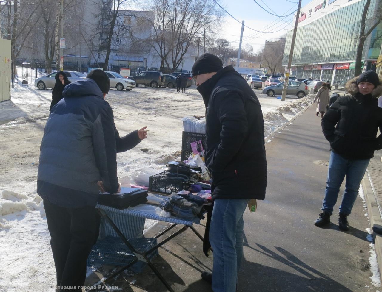 На Малом шоссе прошли мероприятия по предупреждению незаконной торговли