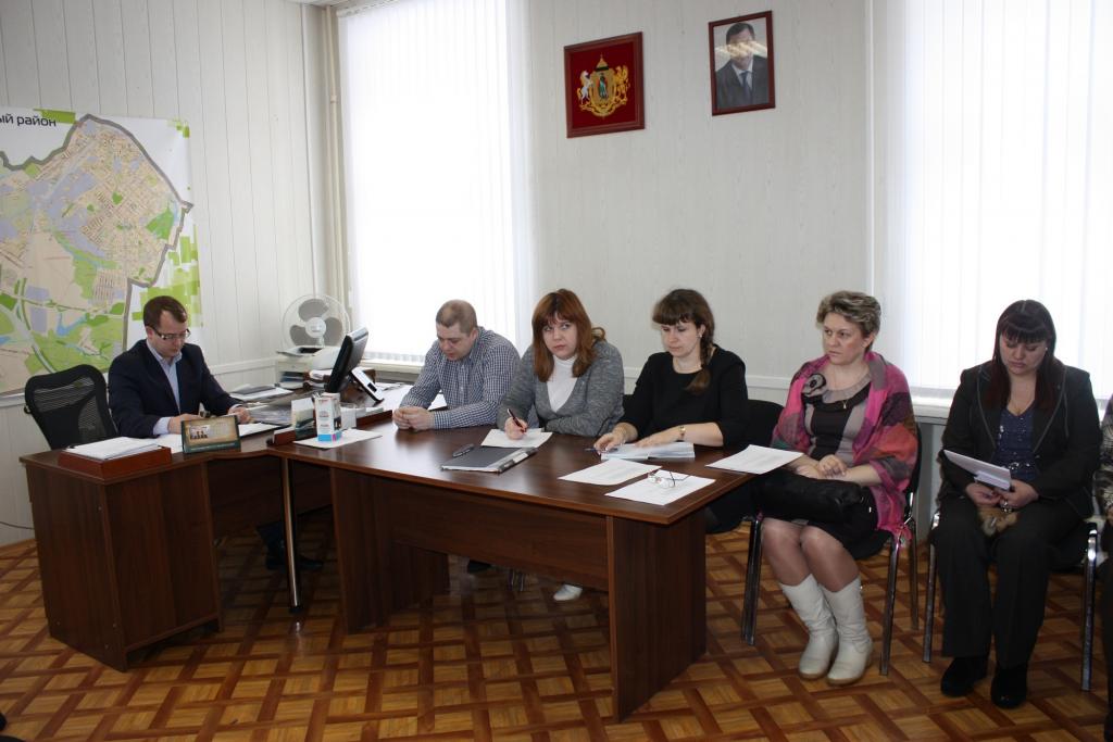 В префектуре Железнодорожного района состоялось заседание комиссии по делам несовершеннолетних и защите из прав