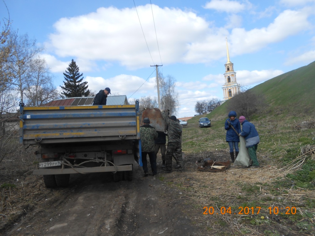 На Кремлевском Валу ликвидирована свалка мусора 20.04.2017