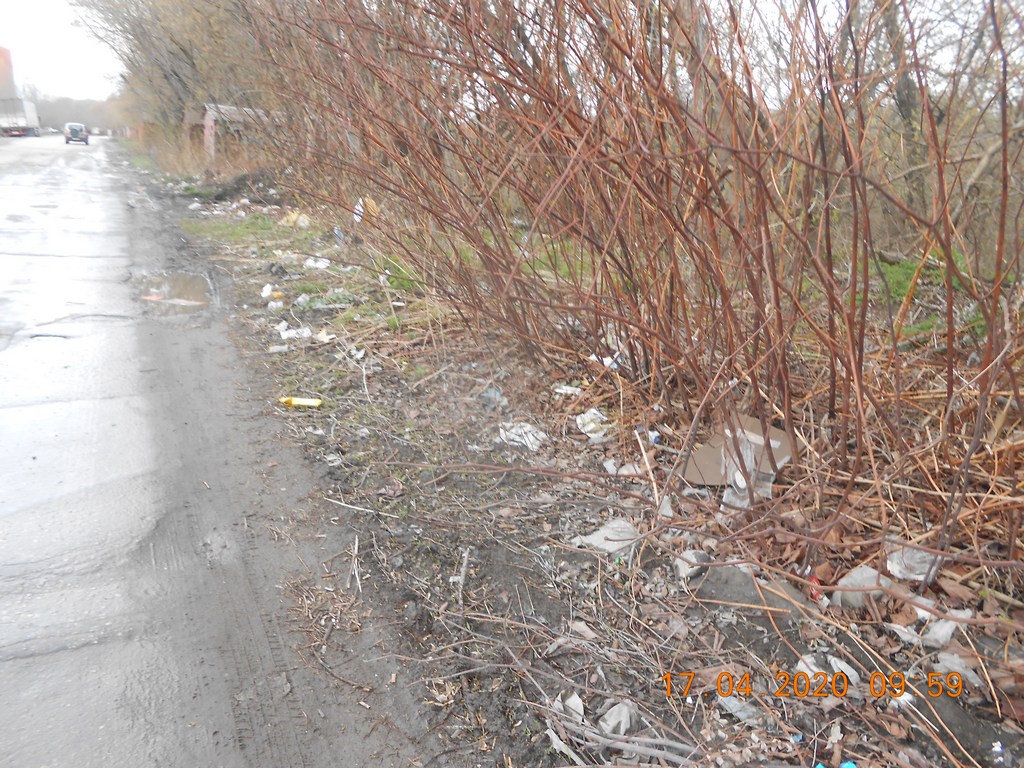 Проведена санитарная уборка территории на улице 3-и Бутырки 23.04.2020