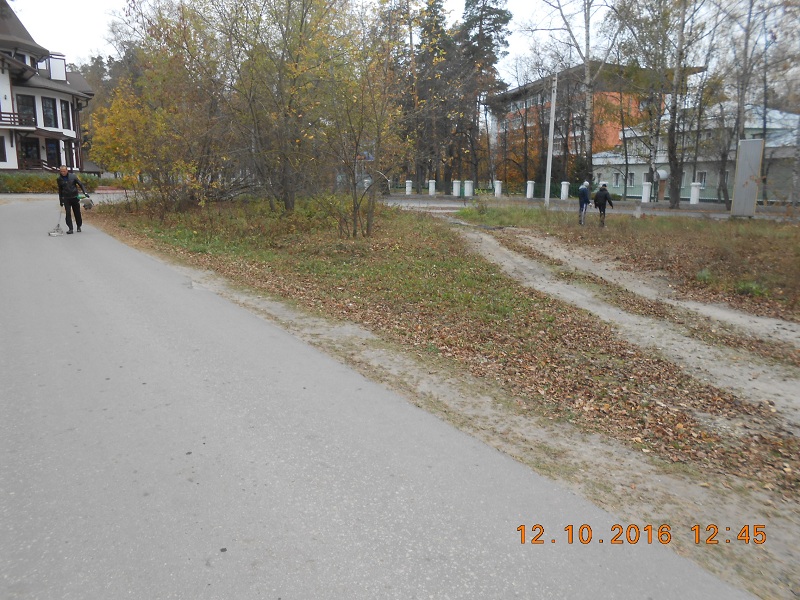 В поселке Солотча продолжаются работы по благоустройству территории 13.10.2016