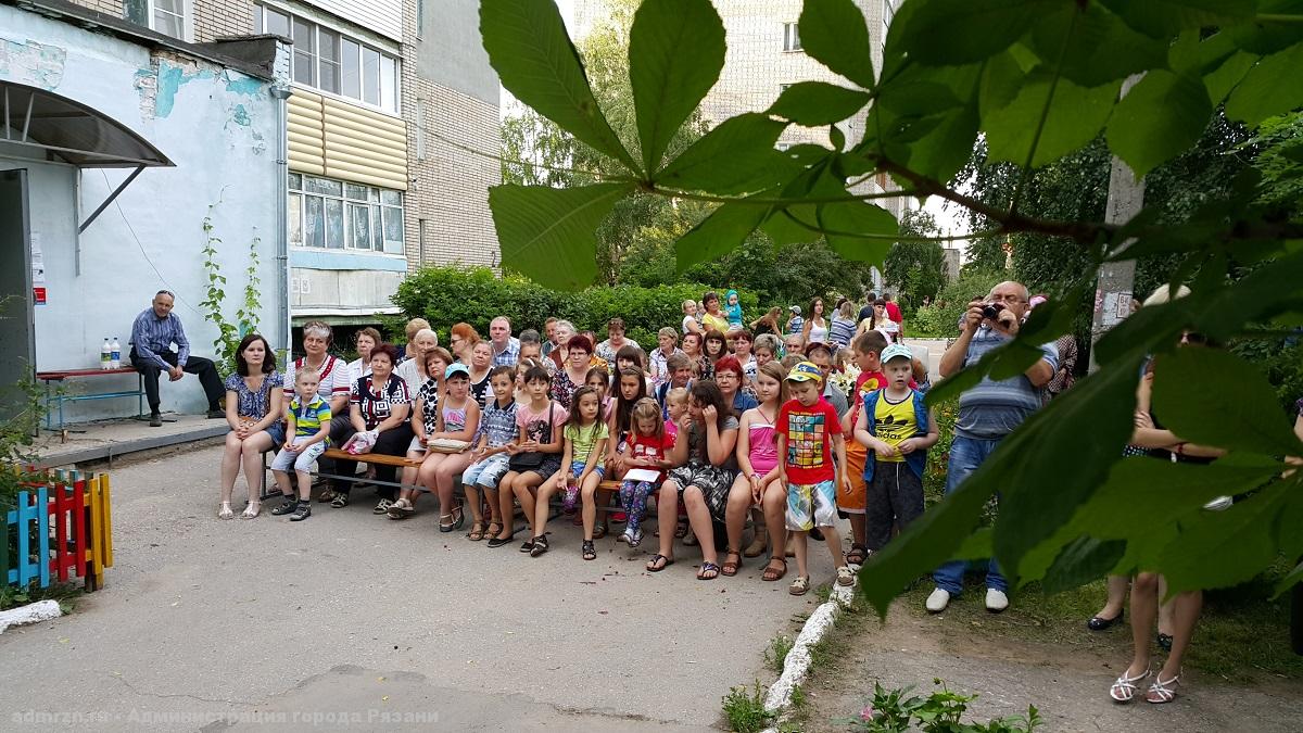 Укрепляются традиции добрососедства улицы Забайкальской 13.07.2015
