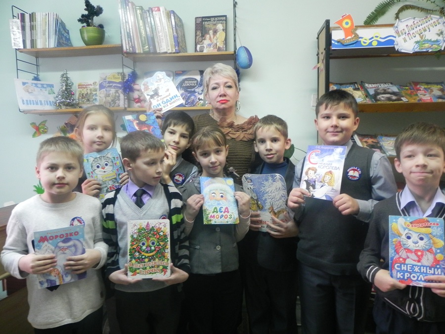 В детской библиотеке-филиале №9 стартовала акция «Новогодний Библиосюрприз»