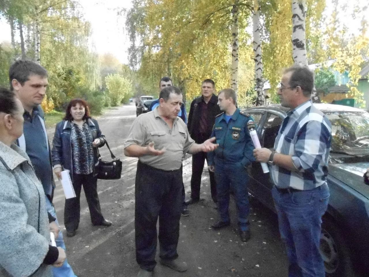 В Октябрьском районе проведен сход жителей улицы Голенчинская