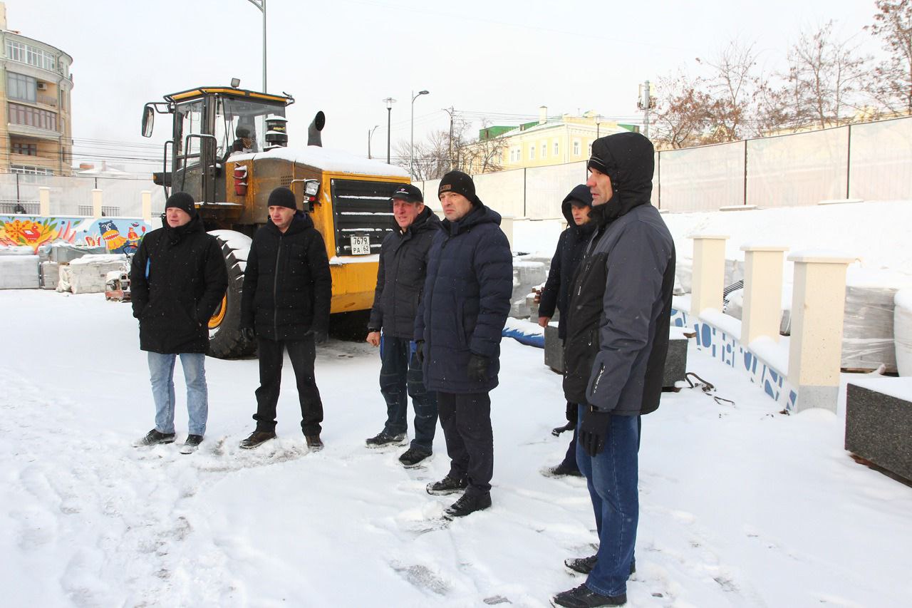 Виталий Артемов провел субботний объезд города