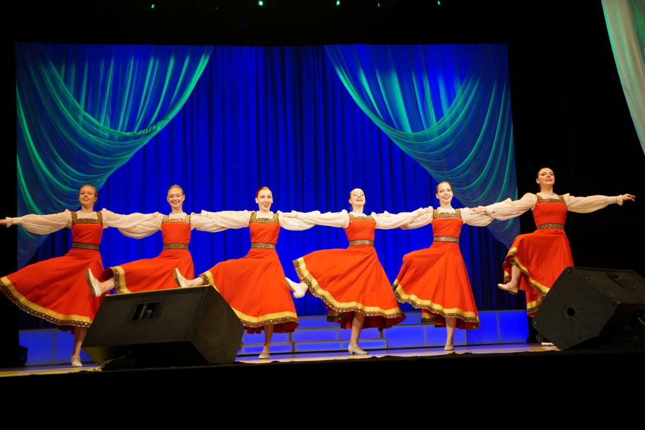 В Железнодорожном районе состоялся праздничный концерт, посвященный Международному женскому дню 8 Марта