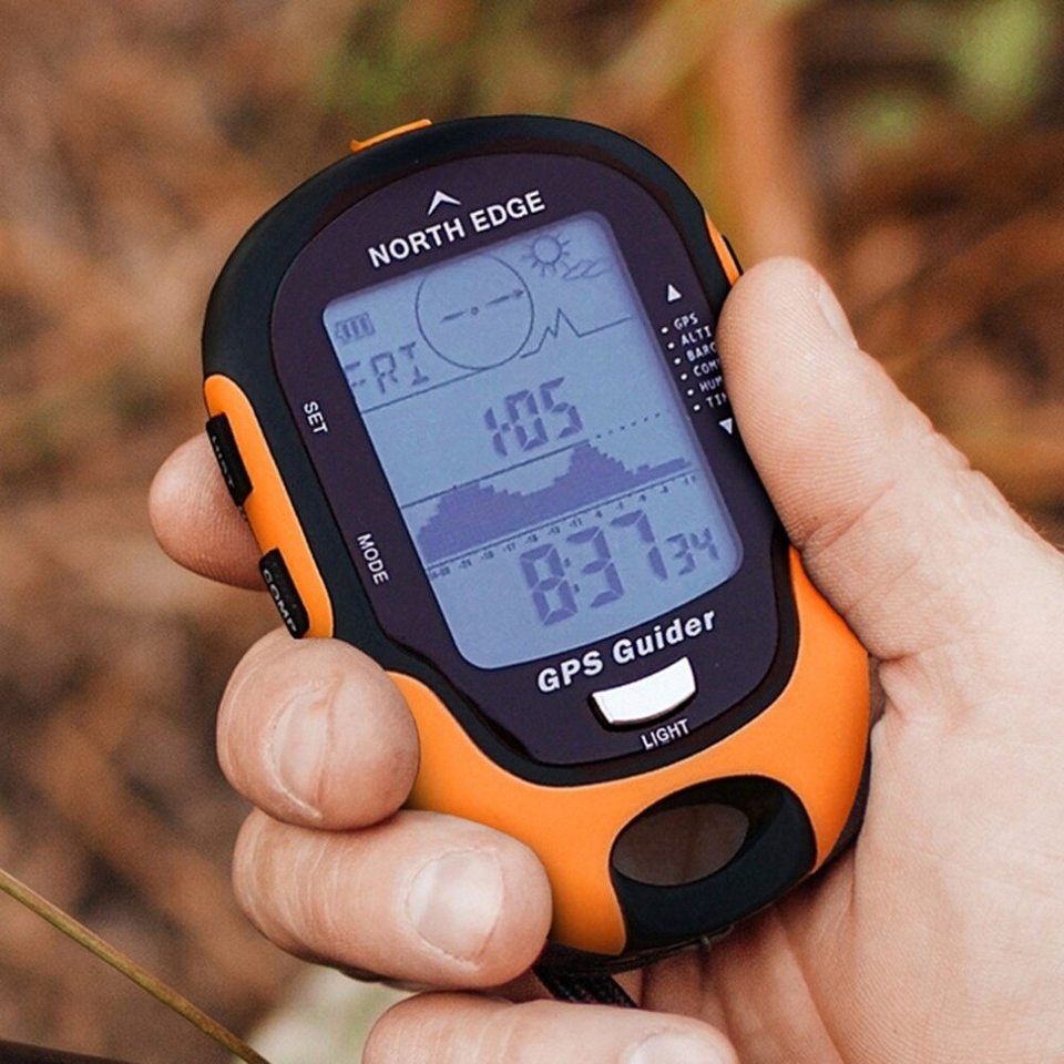 Используйте GPS-трекеры и средства экстренной связи во время походов в лес, они помогут не заблудиться в лесу!  30.11.2020