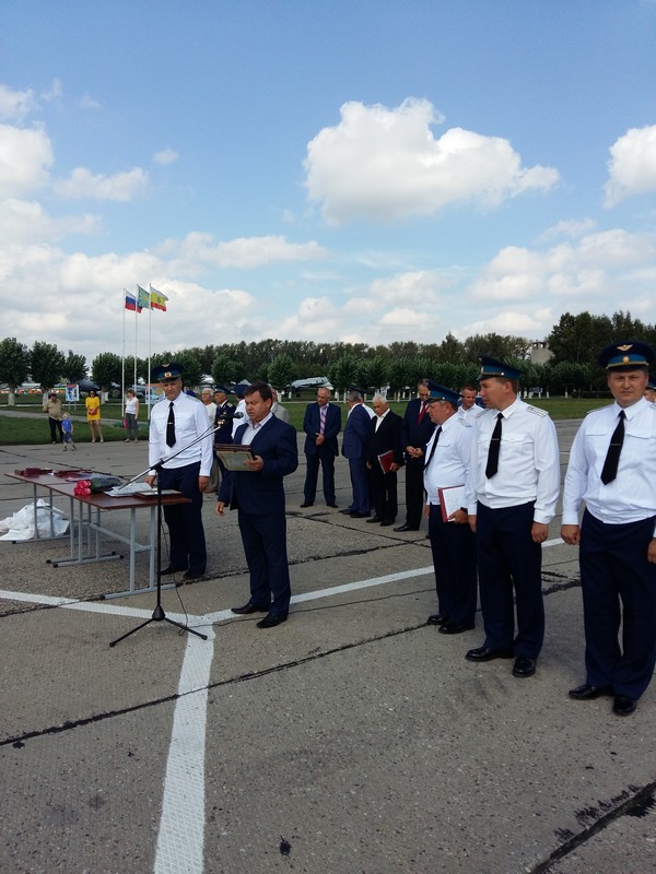 Территориальное управление Московского района поздравило военнослужащих 203 отдельного авиационного полка самолетов 22.08.2016
