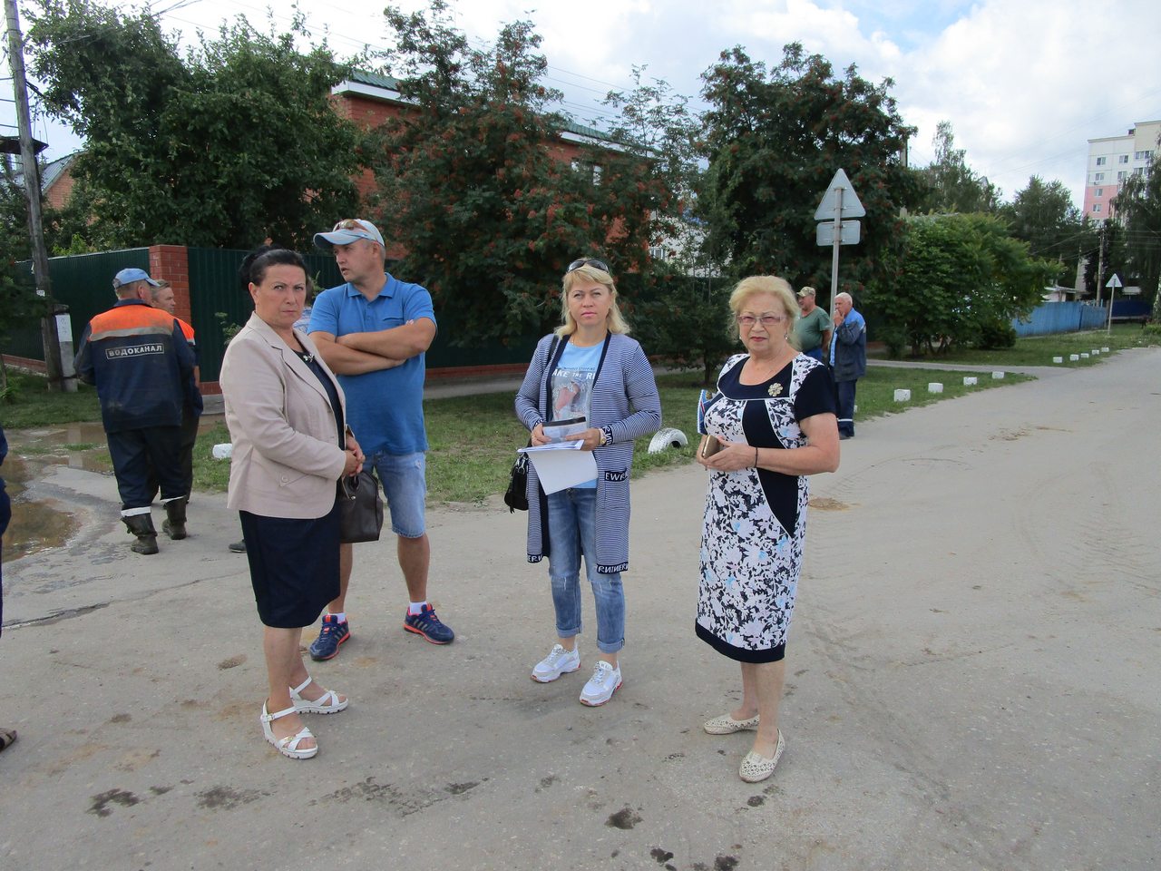 В Московском районе прошел рейд, направленный на соблюдение Правил благоустройства 11.07.2019