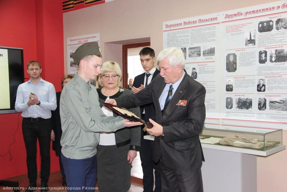 14 февраля в школе №59 состоялось торжественное открытие обновленной экспозиции музея защитников Отечества «Ради мира на земле»