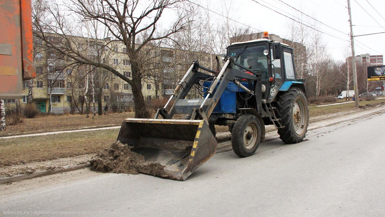 В областном центре продолжаются работы по благоустройству