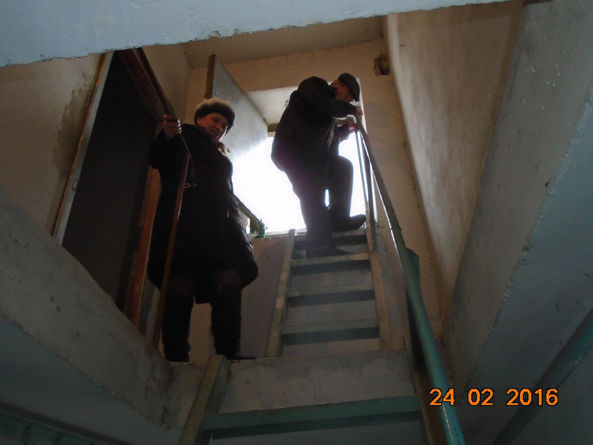 Проведена проверка содержания чердаков и подвалов в многоквартирных домах Московского района 24.02.2016