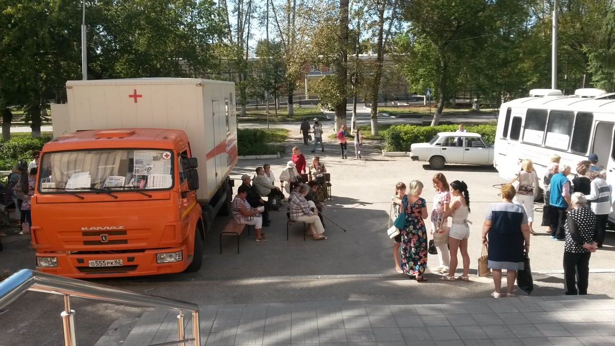 Социальный автопоезд «Забота и здоровье» посетил поселок Дягилево города Рязани 27.08.2015