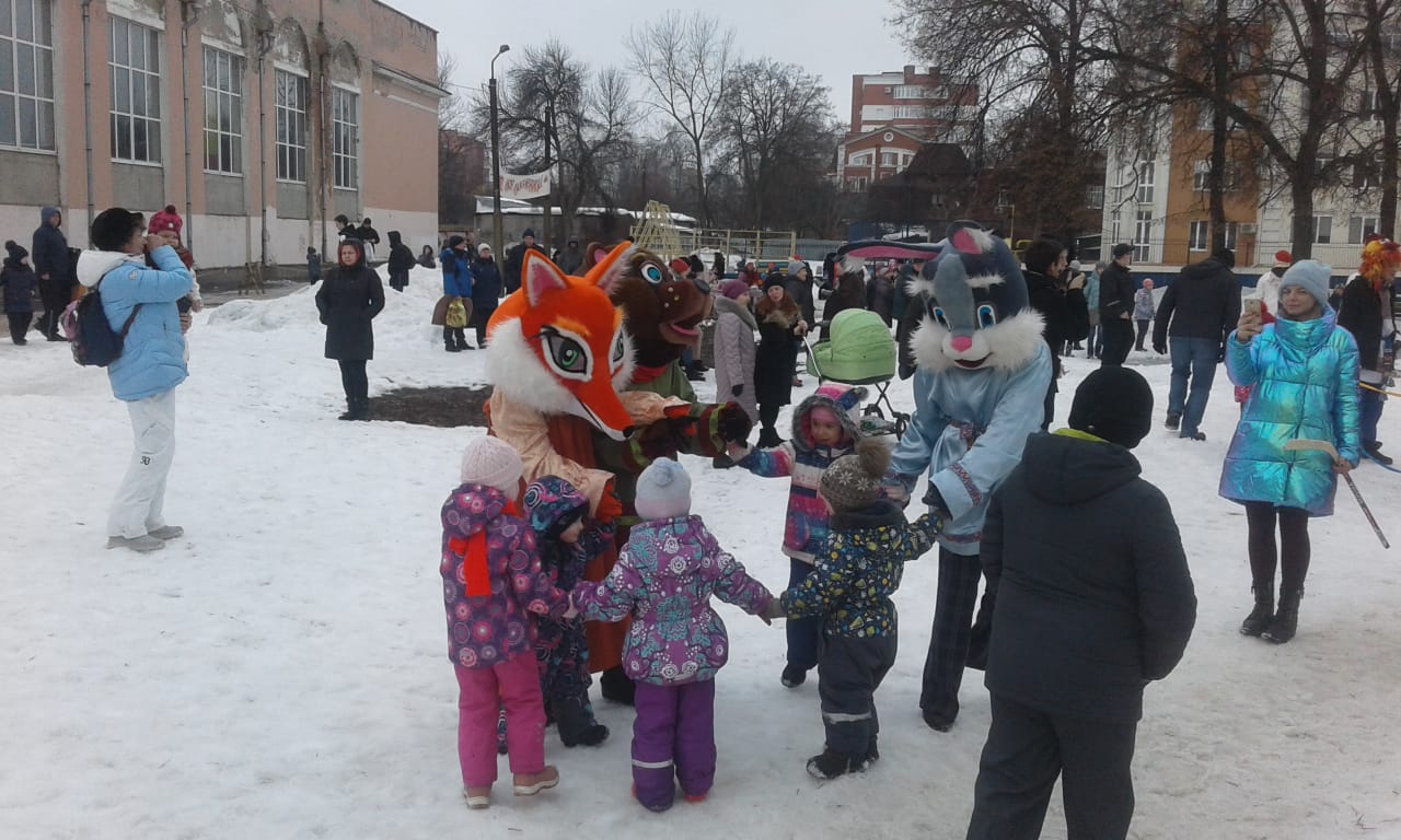 Жители Советского района встречали весну в парке Дворца детского творчества 11.03.2019