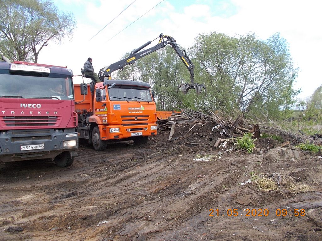 МКУ "УДТ города Рязани" организованы работы по ликвидации несанкционированных свалок в поселке Борки 21.05.2020