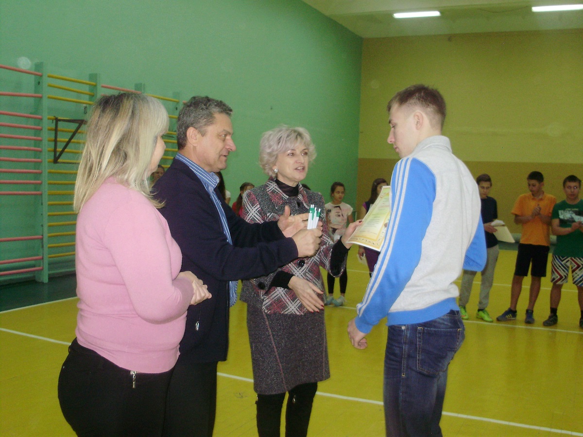 В Московском районе организованы соревнования по волейболу 11.01.2016