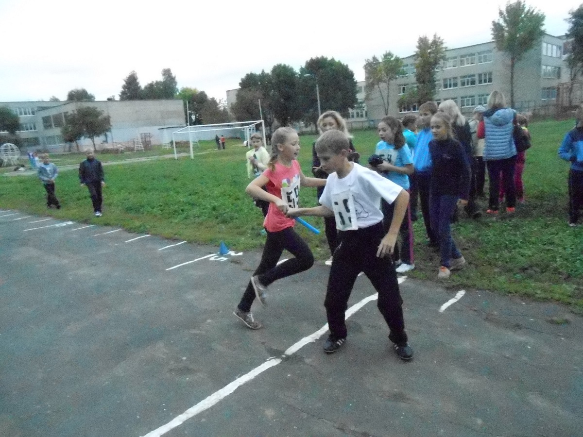 Школы Дашково-Песочни приняли участие в легкоатлетической эстафете