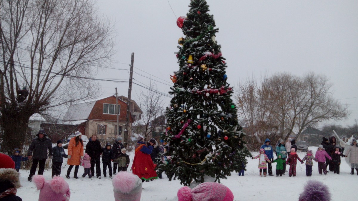 В поселке Мервино состоялась Новогодняя елка 26.12.2017