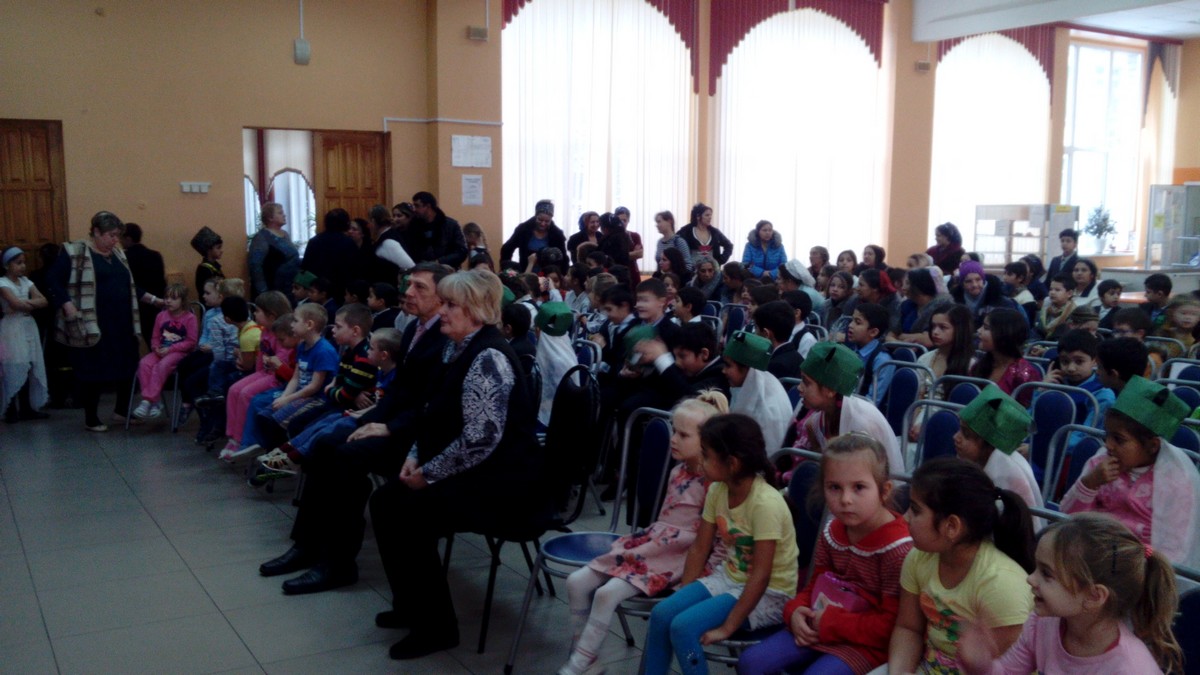 В поселке Дягилево состоялся праздник «Мы живем в России» 05.12.2016