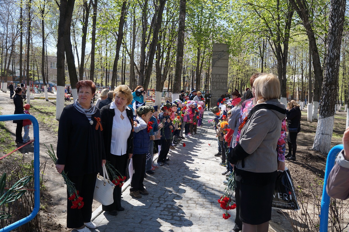 В Железнодорожном районе торжественно открыт отреставрированный мемориал павшим воинам в Великой Отечественной войне 1941-1945 гг.