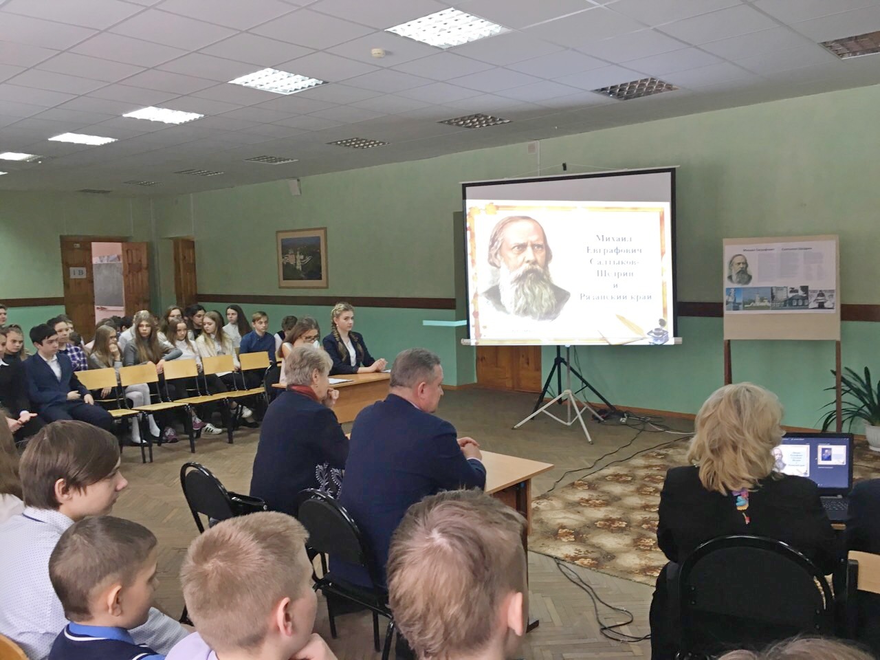 В школе №8 прошла презентация проекта по сохранению наследия Салтыкова-Щедрина