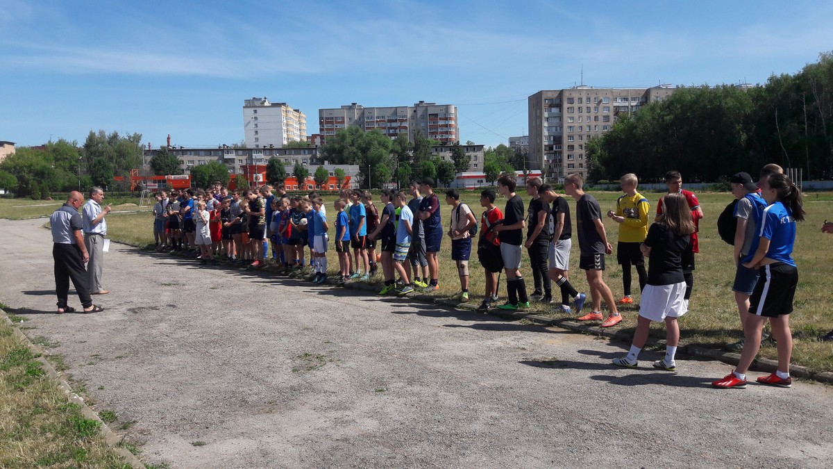 В Московском районе прошли соревнования по мини-футболу 28.06.2018