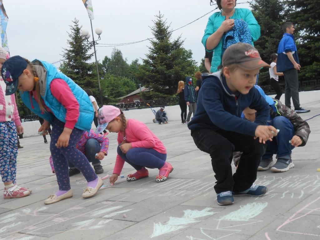 В Солотче для детей организован праздник «Я нарисую солнце!» 26.05.2017