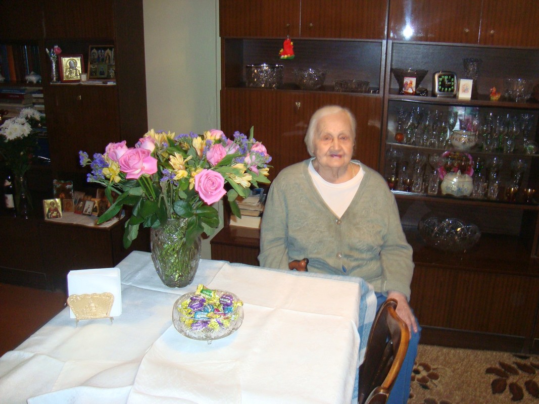 В Московском районе поздравили Трусову Азу Ивановну с 90- летним юбилеем  29.03.2017