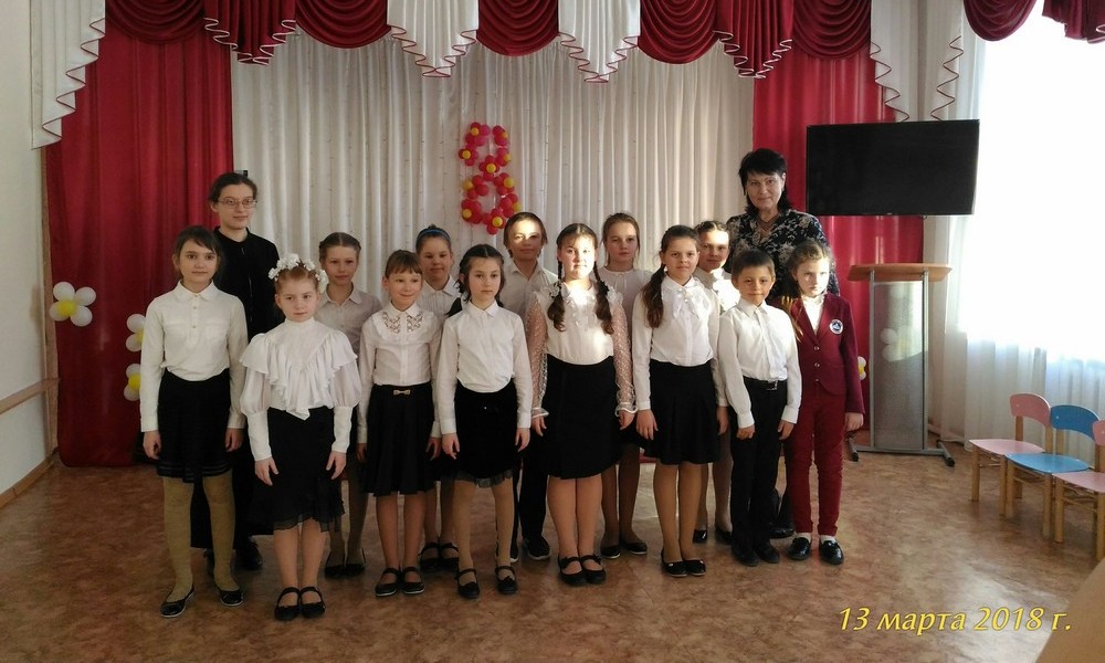 Учащиеся и преподаватели ДШИ №7 выступили в детском саду № 149 с концертом «Встречаем весну»