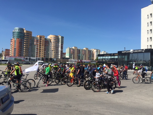 В Рязани состоялся велопробег, приуроченный к празднованию Дня российского предпринимательства