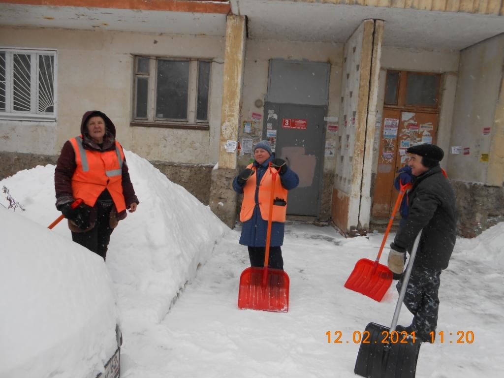 Сотрудниками МКУ "УДТ города Рязани" продолжается контроль за уборкой Советского района 12.02.2021