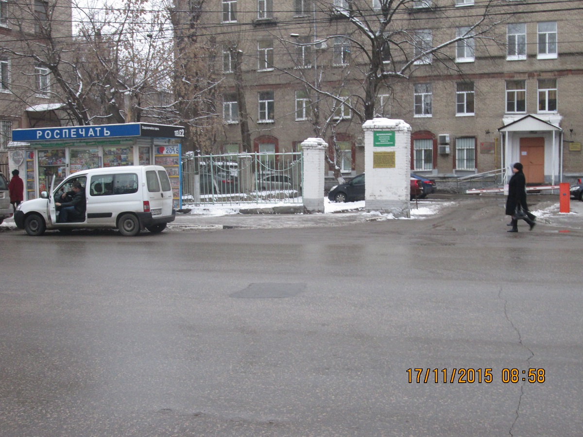 На улице Дзержинского ликвидирован провал на проезжей части дороги