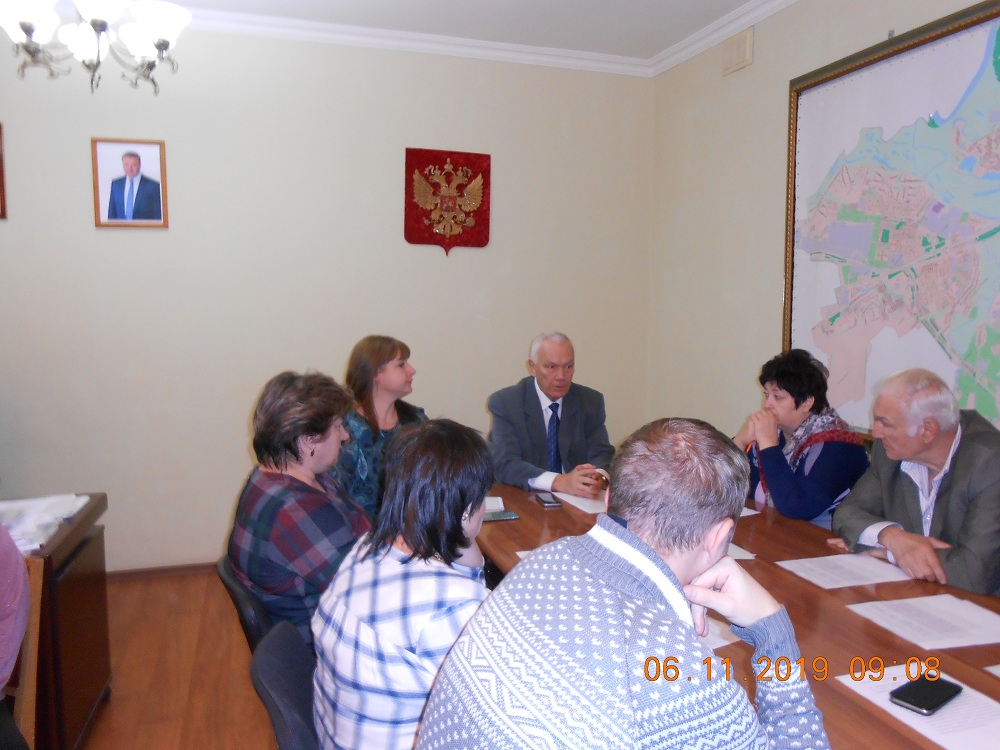 В префектуре Октябрьского района состоялось совещание с управляющими компаниями города