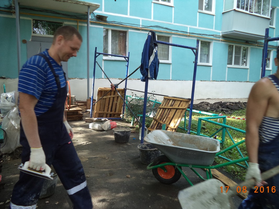 В Московском районе осуществляется контроль за проведением капитального ремонта домов 17.08.2016