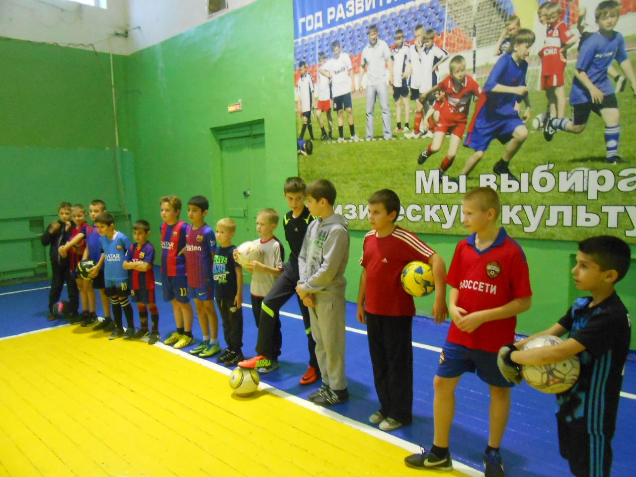 В поселке Строитель прошел традиционный турнир  по футболу на кубок «СК «Химик»