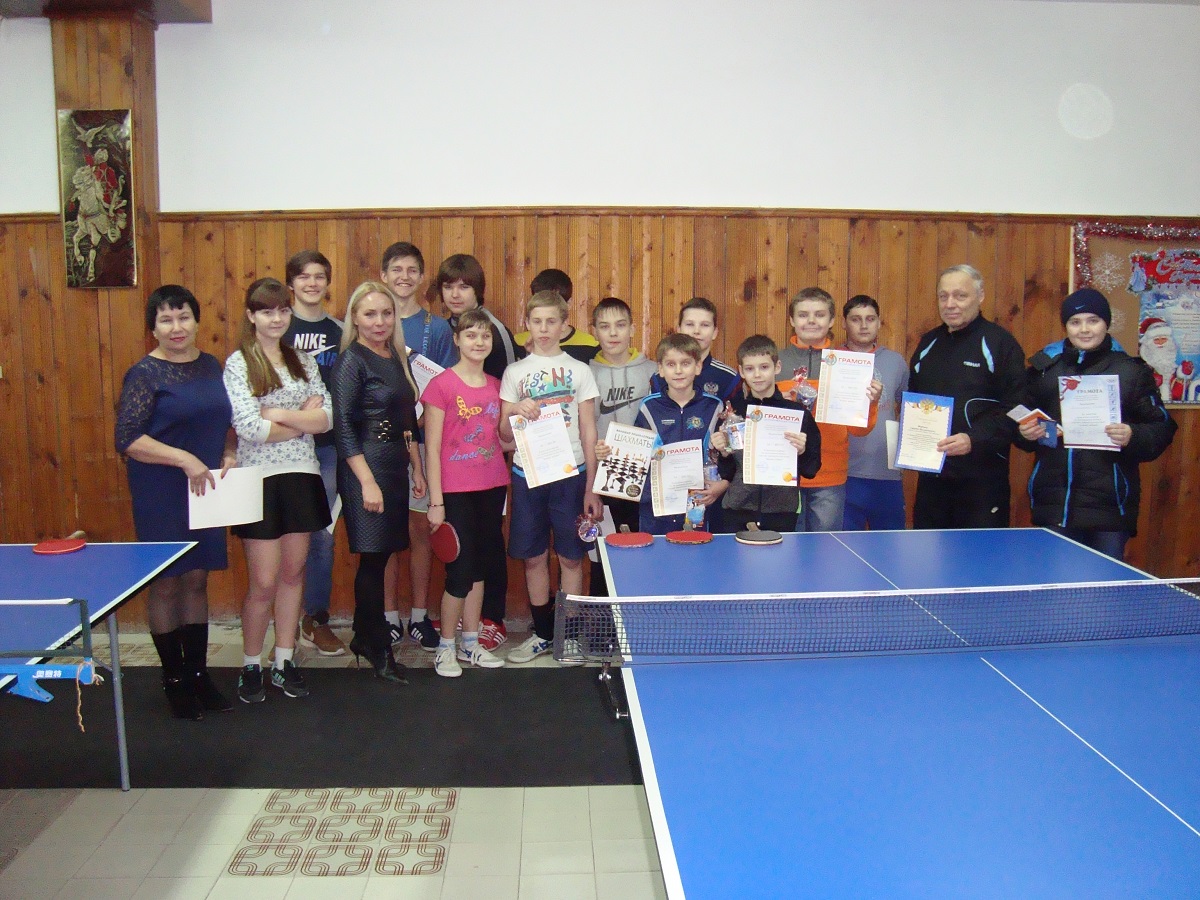 В Московском районе организован новогодний турнир по настольному теннису 29.12.2015