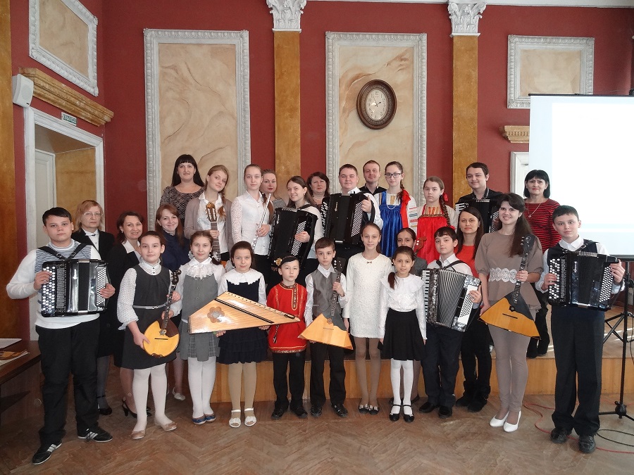 Детская школа искусств №7 провела лекцию-концерт «Василий Васильевич Андреев и его оркестр», посвященную 155-летию выдающегося музыканта