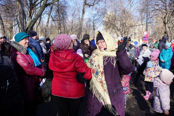 В Новопавловской роще прошли праздничные гуляния «Масленица»