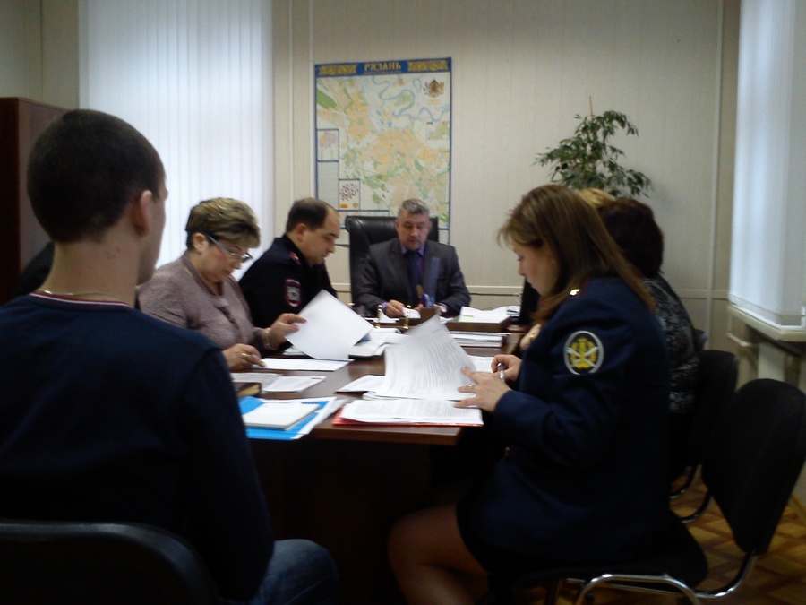 Заседание общественной комиссии по профилактике правонарушений при префектуре Железнодорожного района