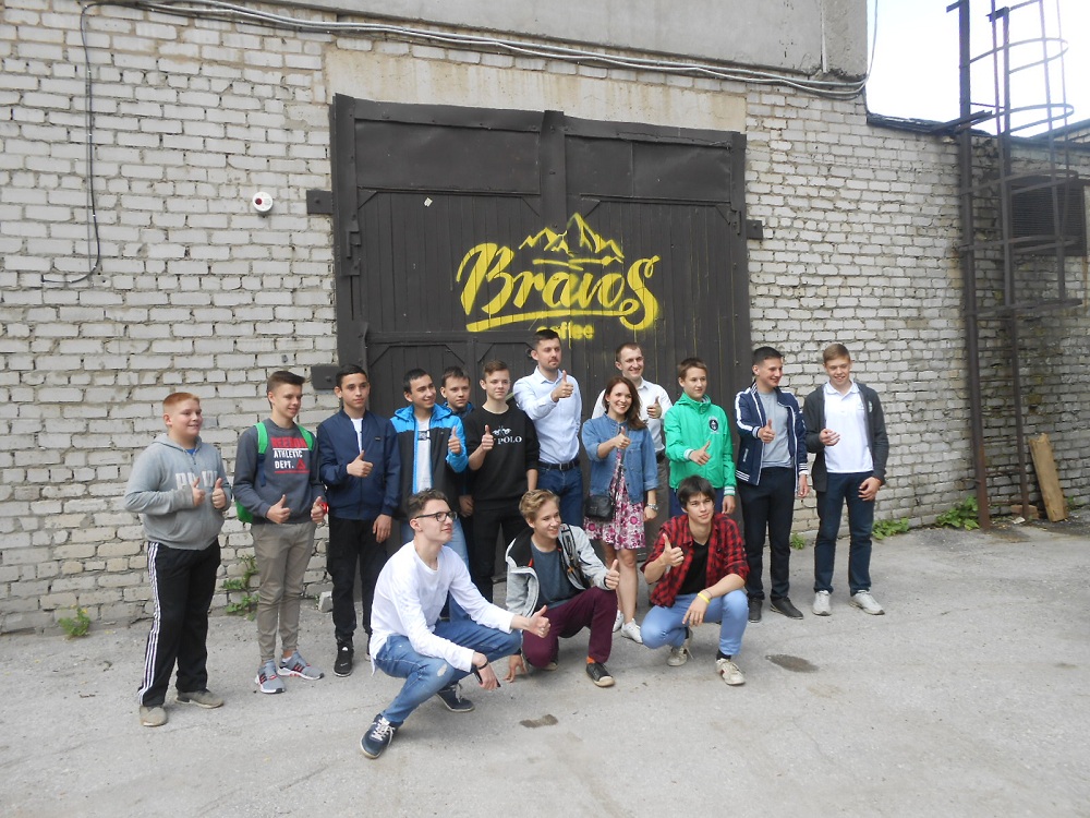 В Октябрьском районе прошла экскурсия для старшеклассников на производство компании «BRAVOS COFFEE»