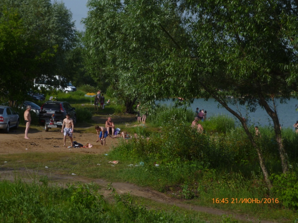 Префектура Советского района организовала рейд по проверке несанкционированных  необорудованных мест купания в поселке Борки 22.06.2016